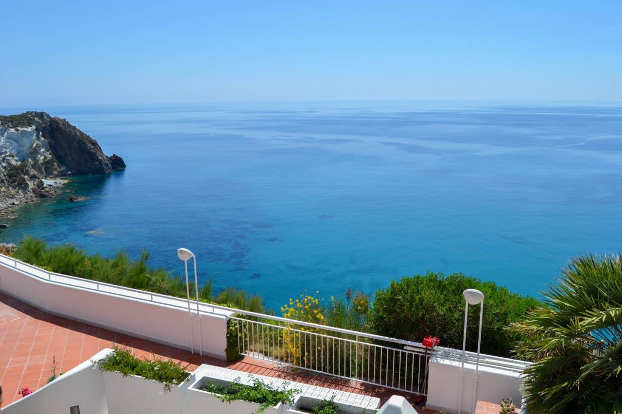 Maridea - Cave Suites Ponza Exteriör bild