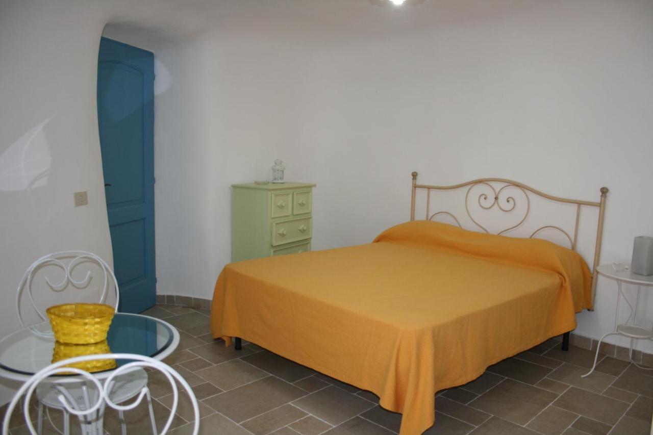 Maridea - Cave Suites Ponza Exteriör bild
