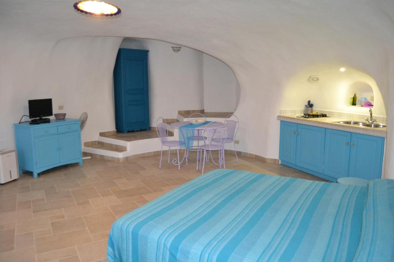 Maridea - Cave Suites Ponza Exteriör bild