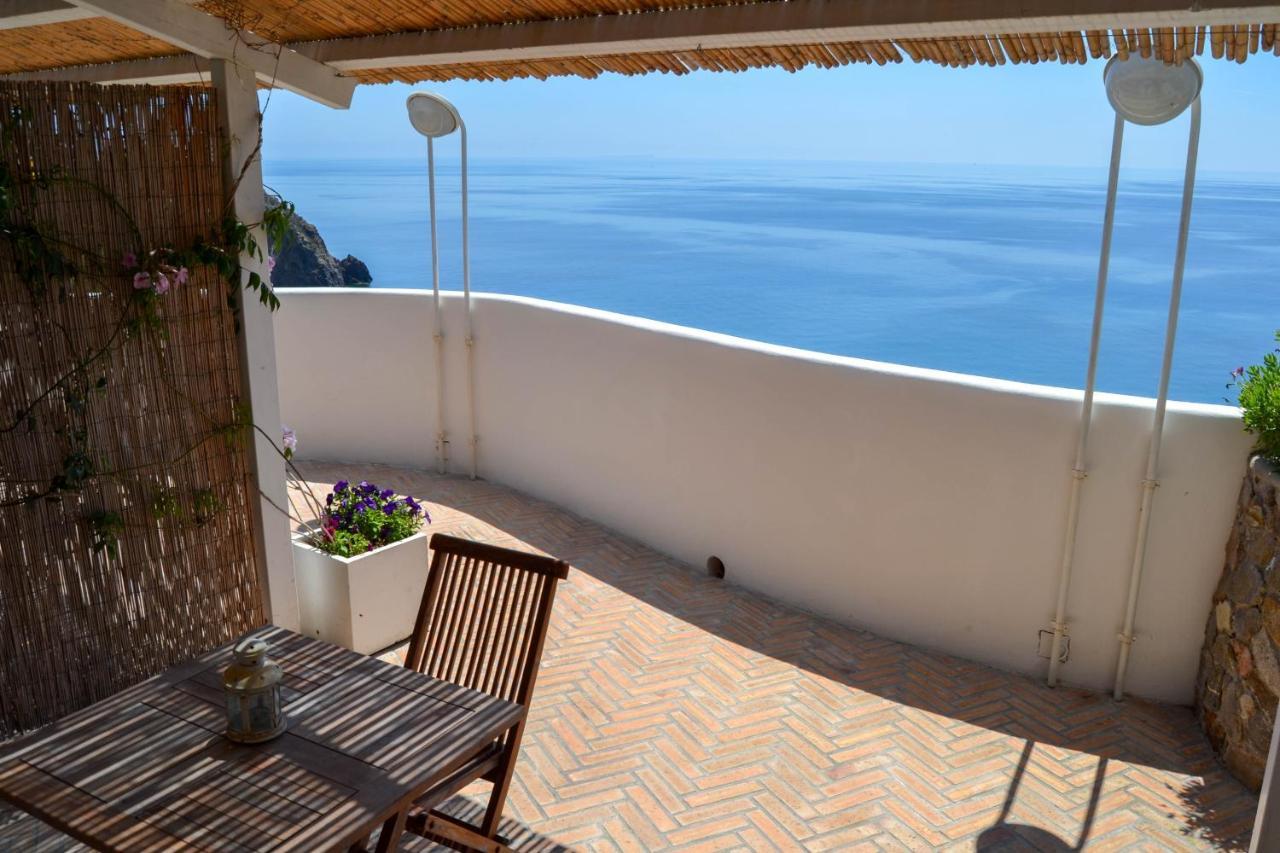 Maridea - Cave Suites Ponza Exteriör bild