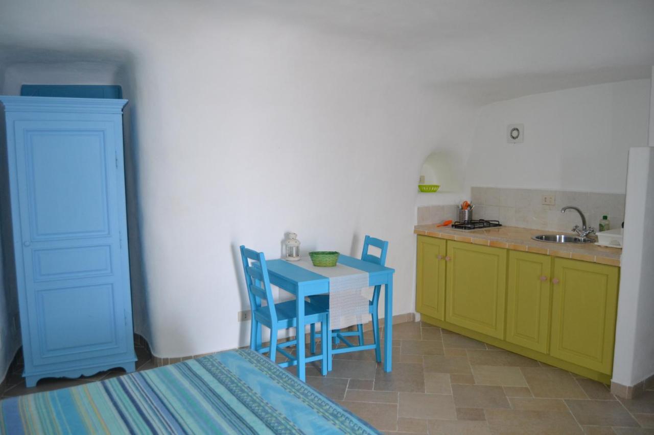 Maridea - Cave Suites Ponza Exteriör bild